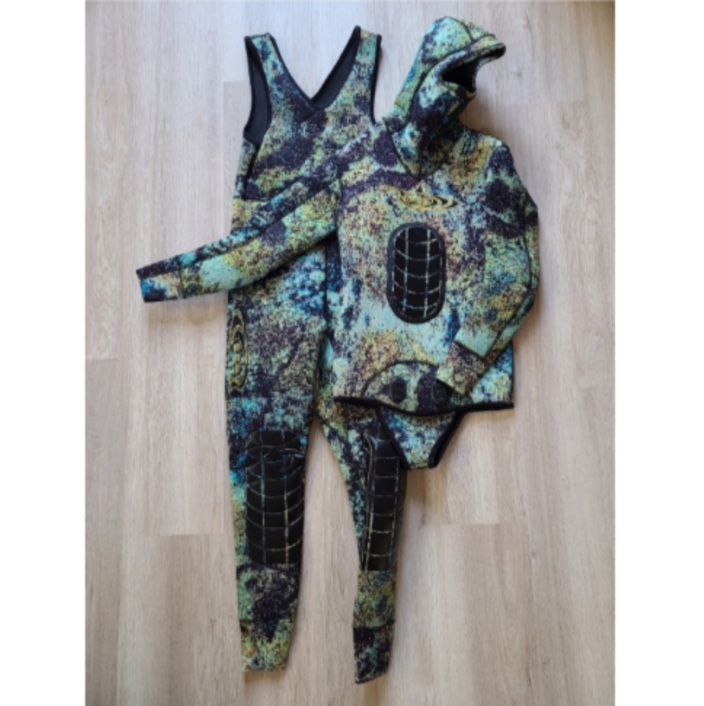 Riffe Wetsuit